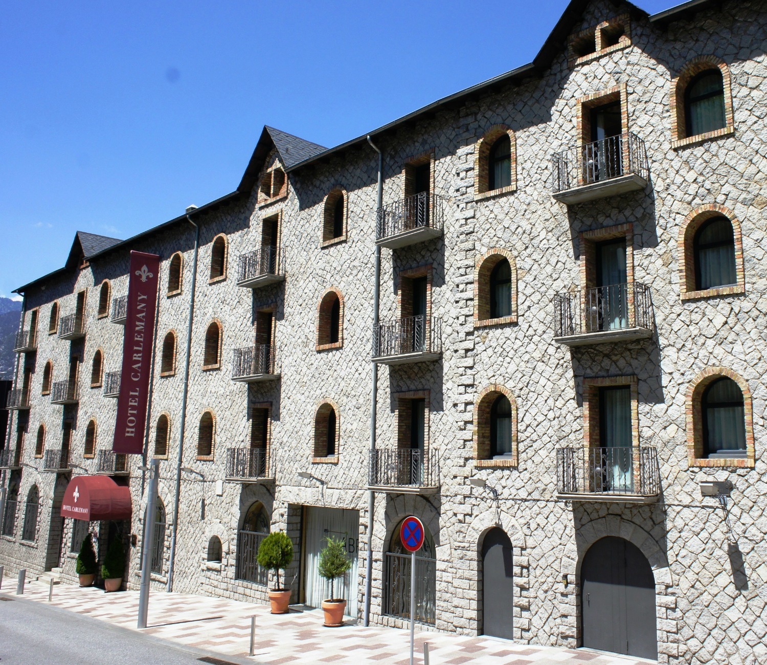 SERHS potencia la internacionalització incorporant dos hotels a Andorra